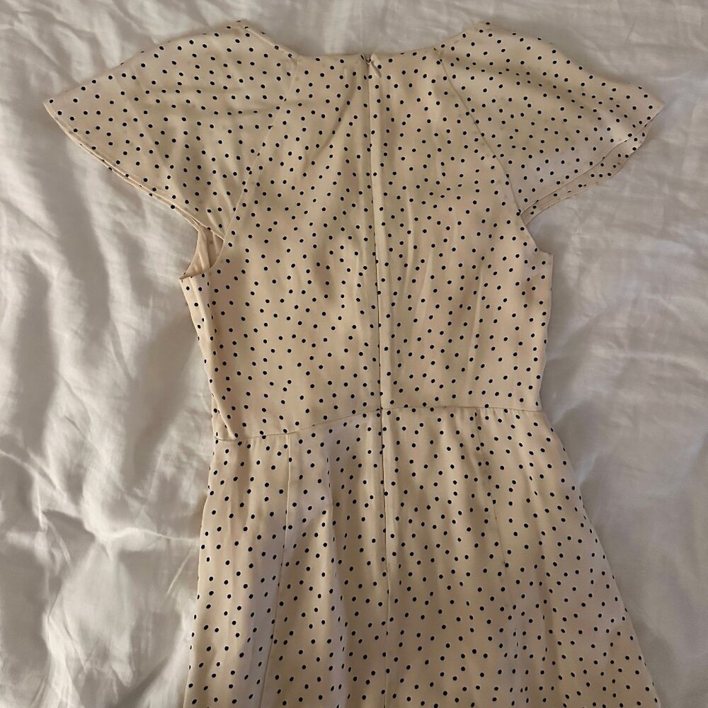 NWOT Reformation Novia Flutter Sleeve Dress, White & Black Polka Dot, Size 2 - Picture 12 of 13